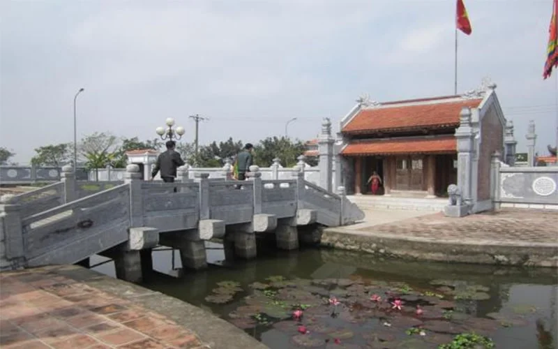 Đền thờ Khúc Thừa Dụ tại Ninh Giang, Hải Dương Đền thờ Khúc Thừa Dụ tại Ninh Giang, Hải Dương